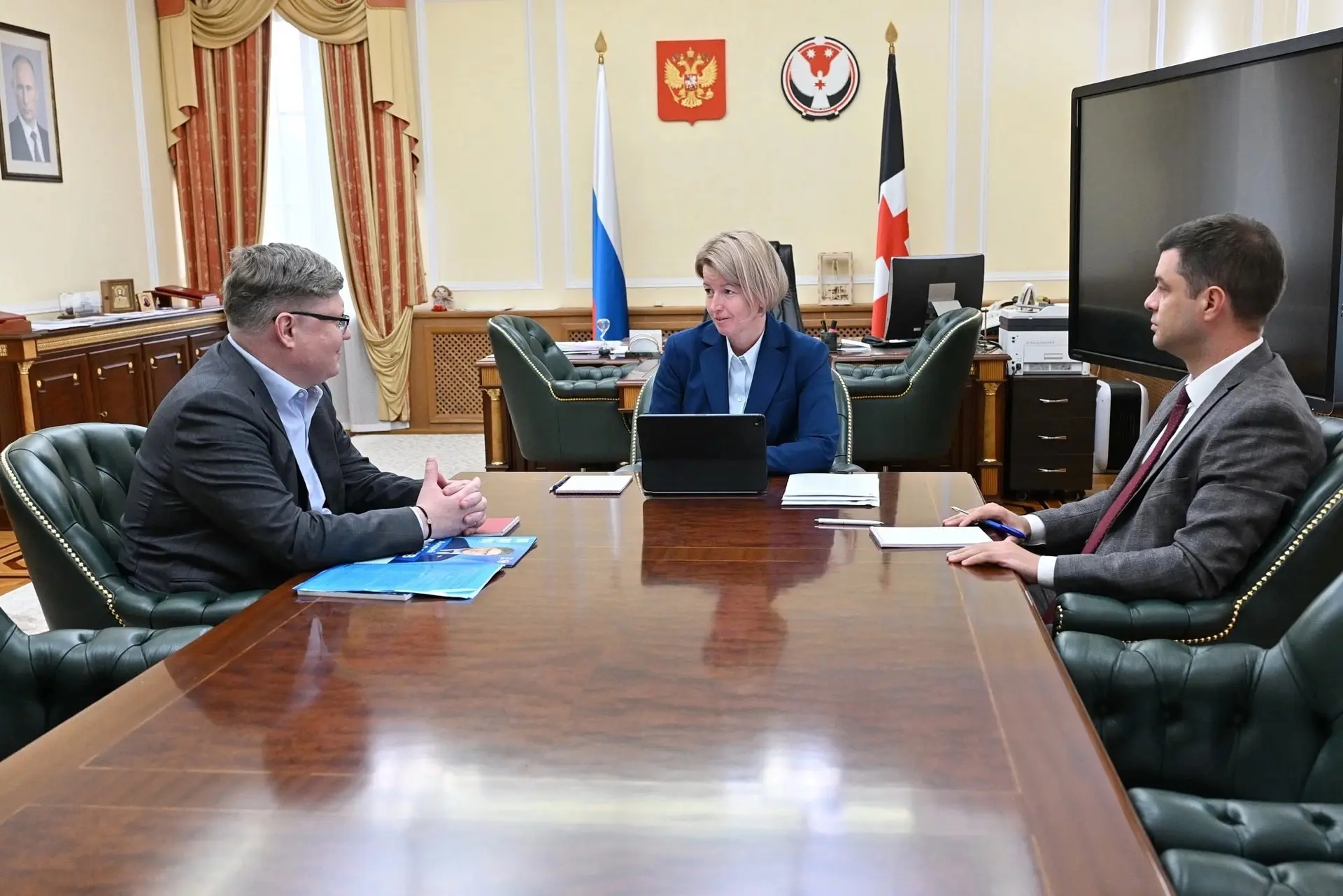 Удмуртия дополнительно направит 100 млн рублей на обеспечение жильём детей-сирот