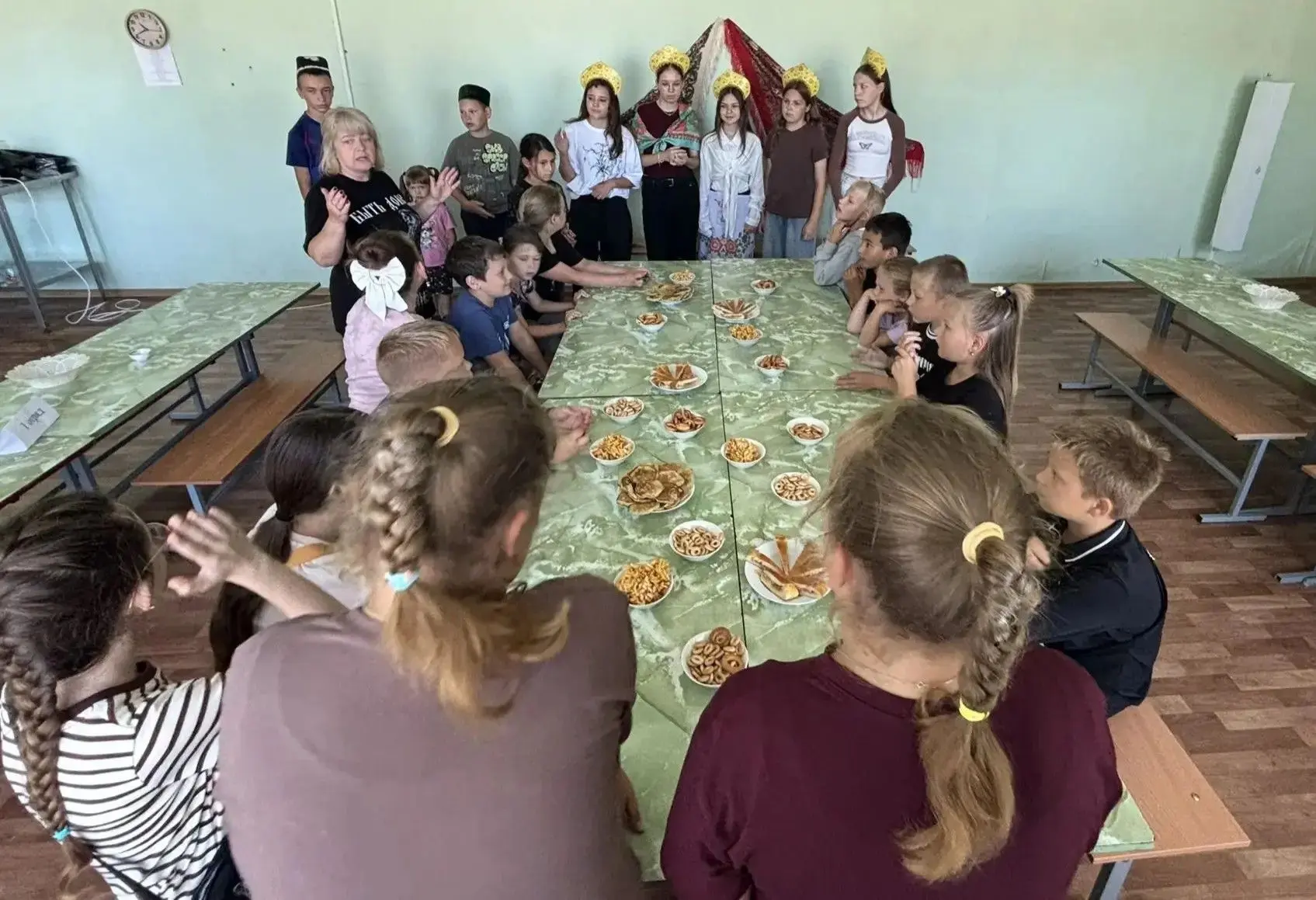 «Вкусное приключение: пробуем народные угощения!» 🍽