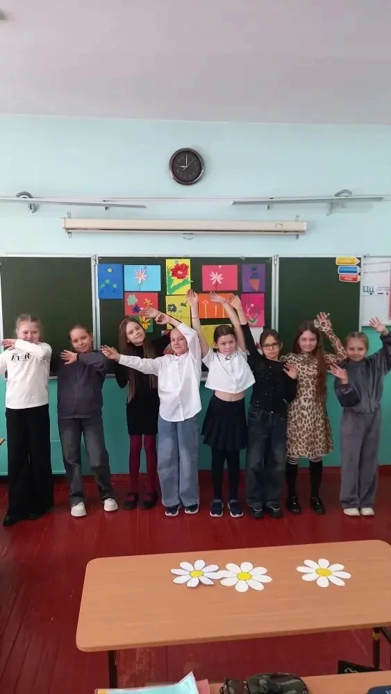 Дорогие родители и ребята! 3 «Д» класс сияет особенно ярко! В школе царила настоящая волшебная атмос