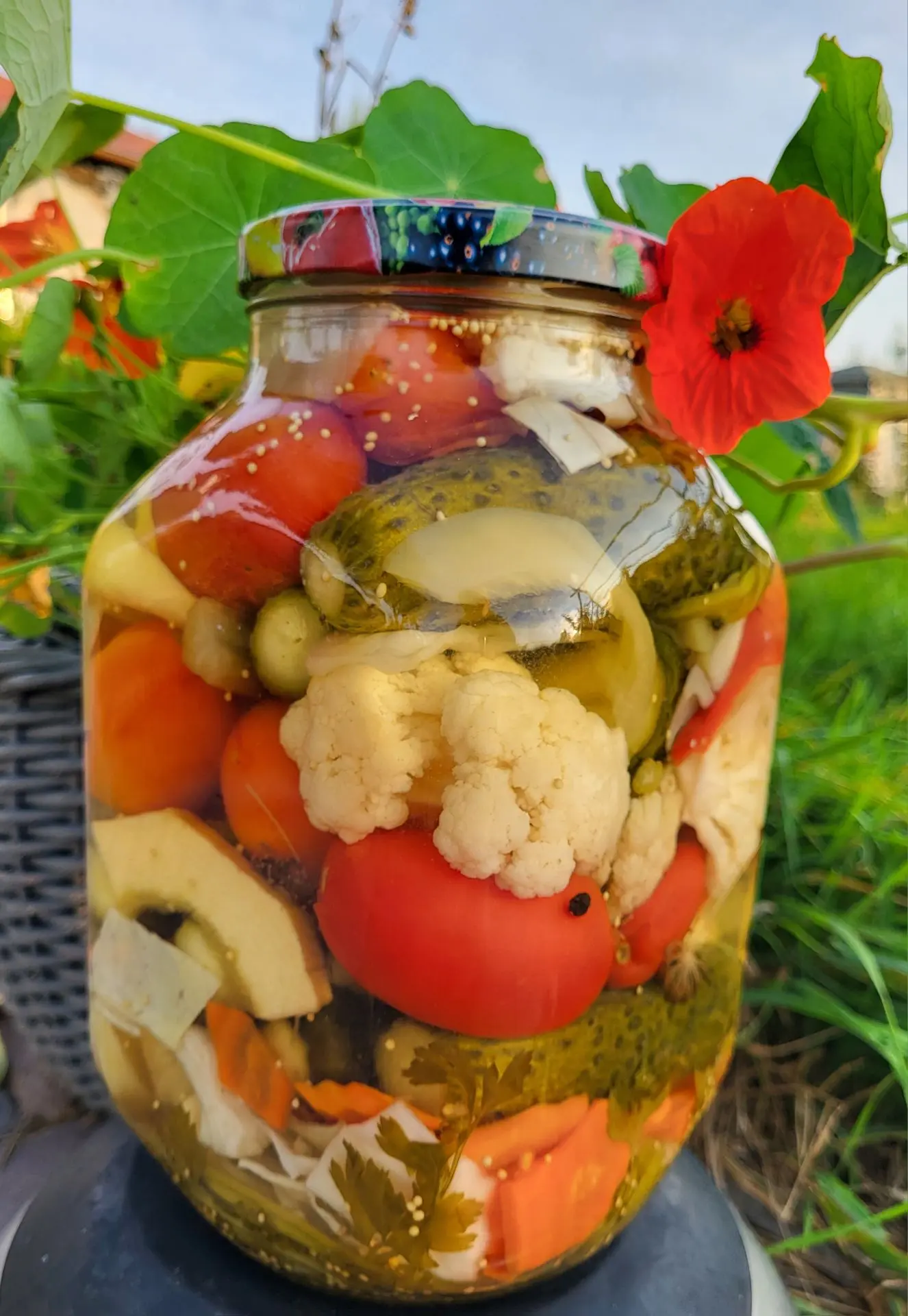 🔥Овощное ассорти XXL: всё самое вкусное — в одной трёхлитровой банке!