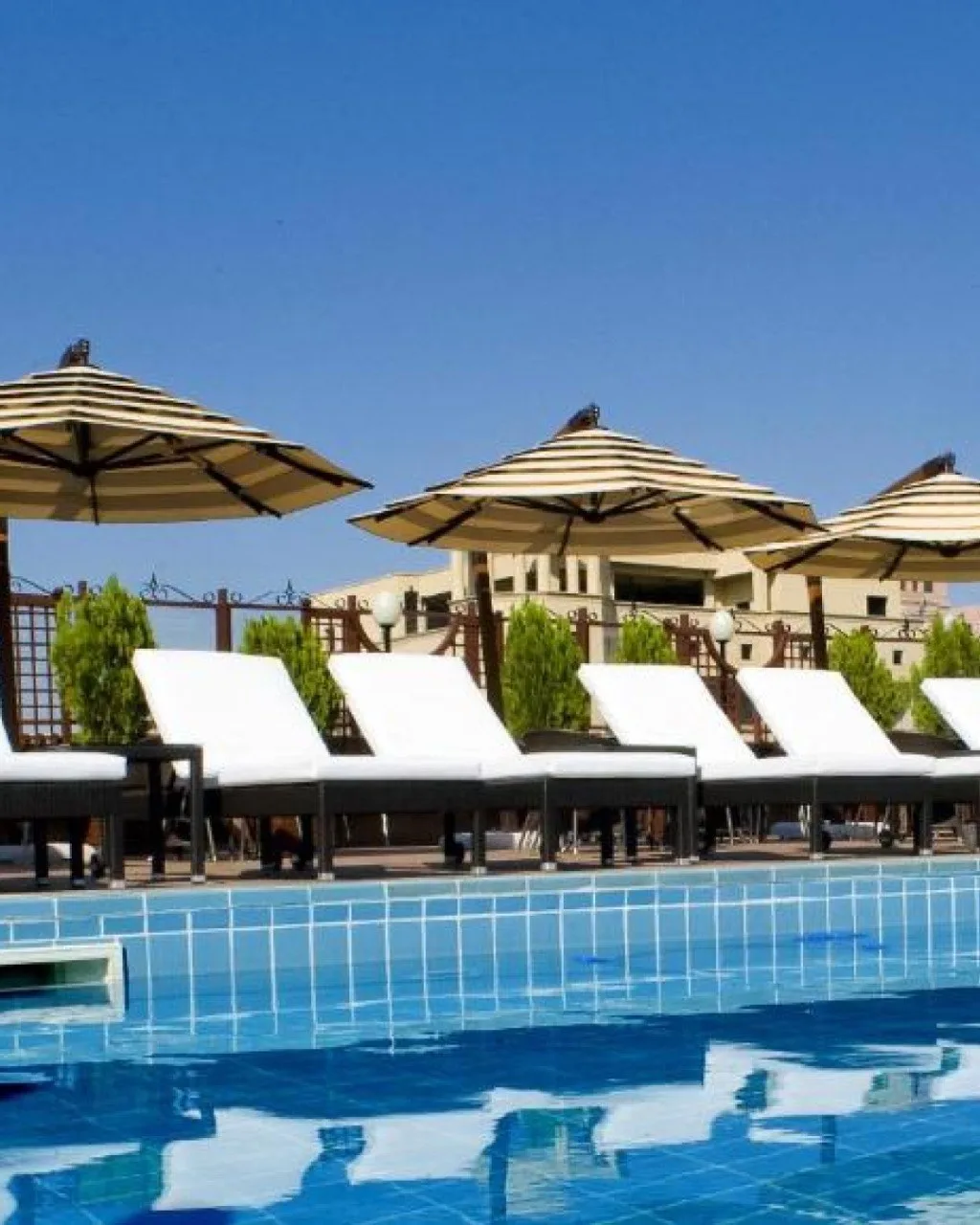 🏊‍♀️ Где купаться в Ереване?
