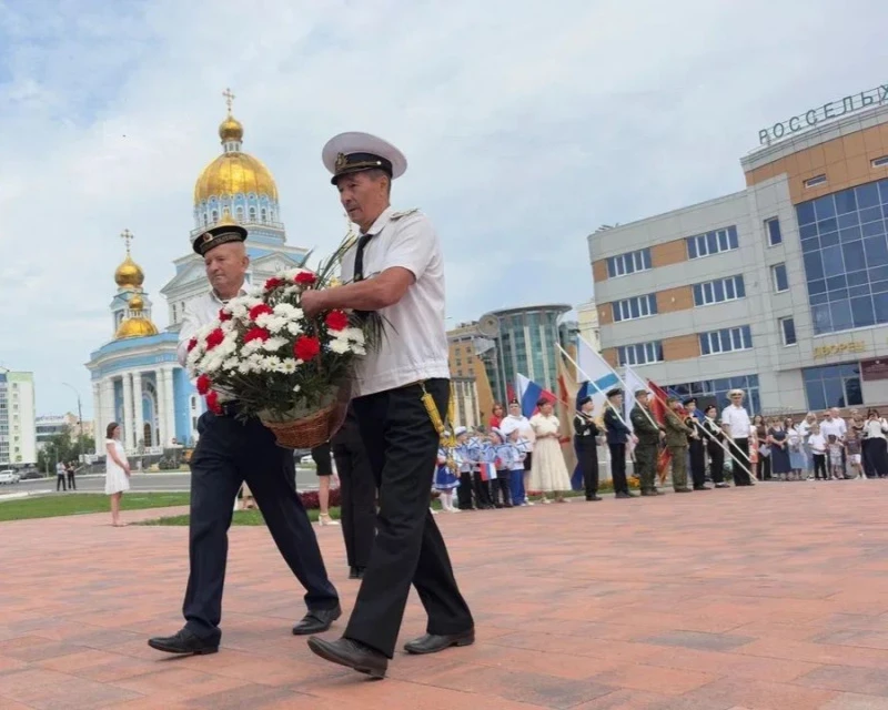 В Саранске отметили 330-летие ВМФ