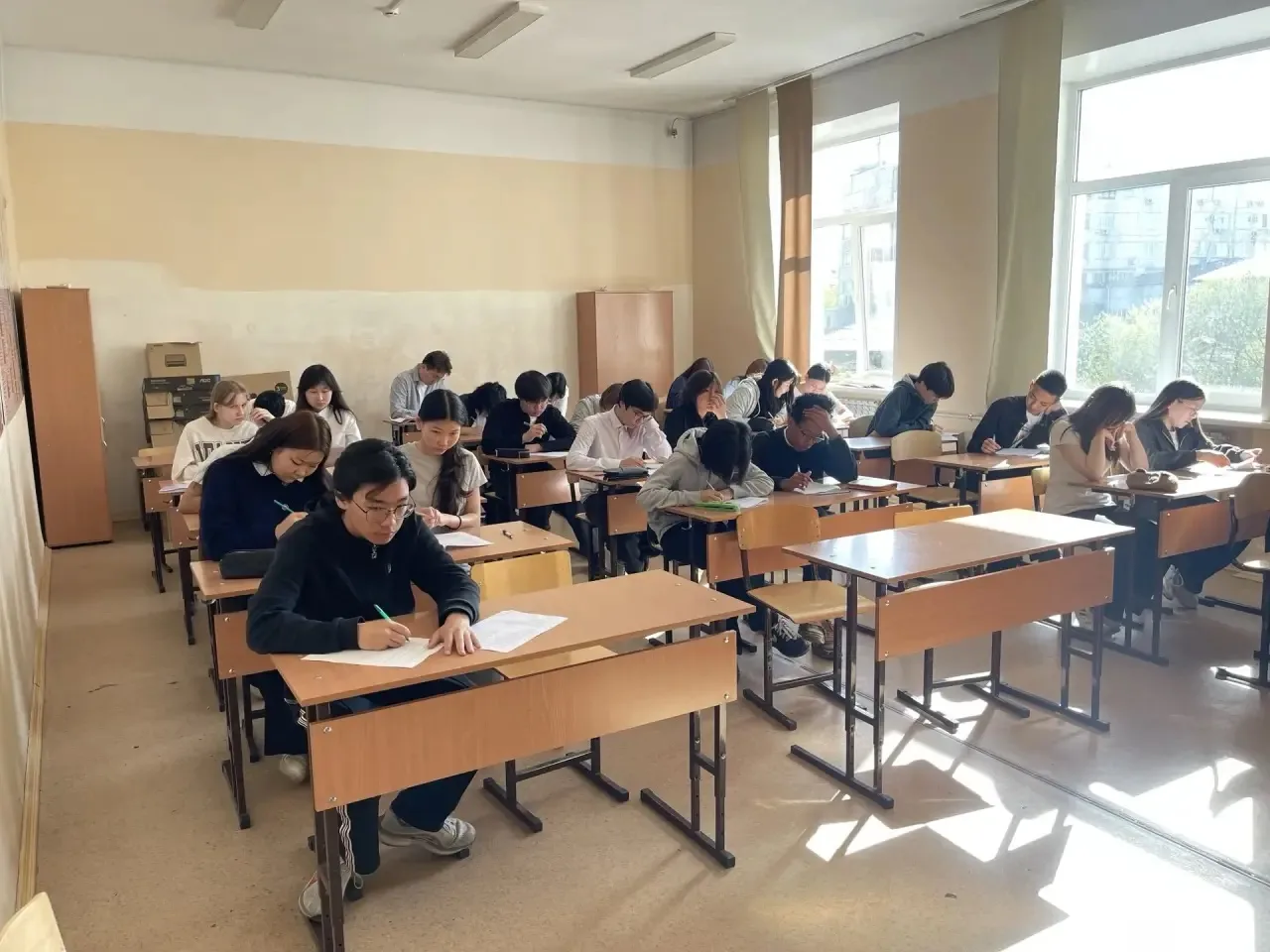 Сегодня в 7-х классах переводной экзамен по английскому языку 🤩  Удачи, ребята🌟 Мы уверены в ваших з