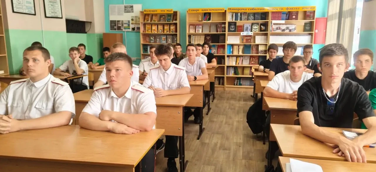 В Приморско-Ахтарском техникуме индустрии и сервиса состоялся показ художественного фильма «Бессмерт