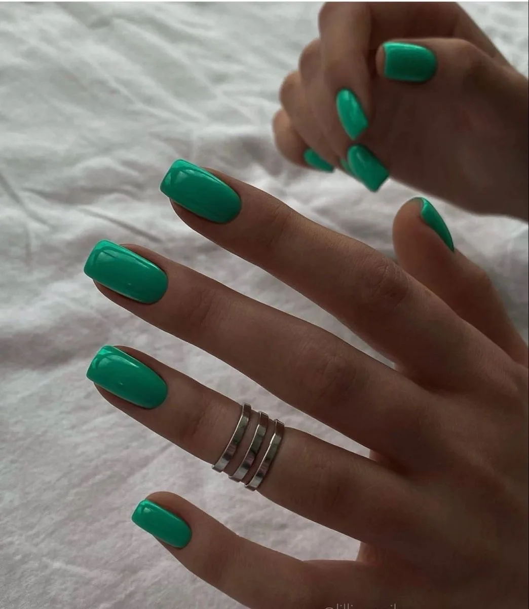 Вау какой цвет 💚
