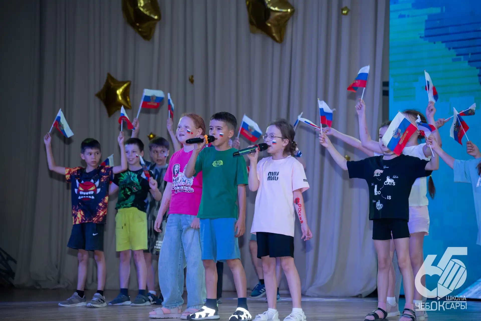 🇷🇺О ТЕБЕ ПОЁМ, РОССИЯ!!!
❤Когда человеку хорошо, он поёт…
Нам очень хорошо! Мы живём в самой лучше
