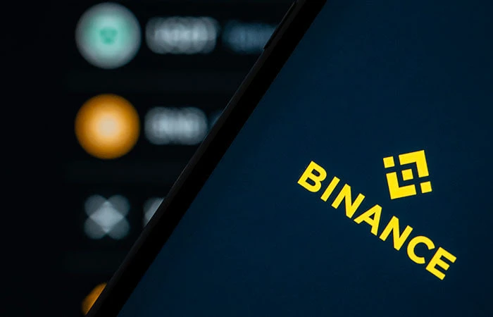 Binance разрешила нейросетям сливать депозиты