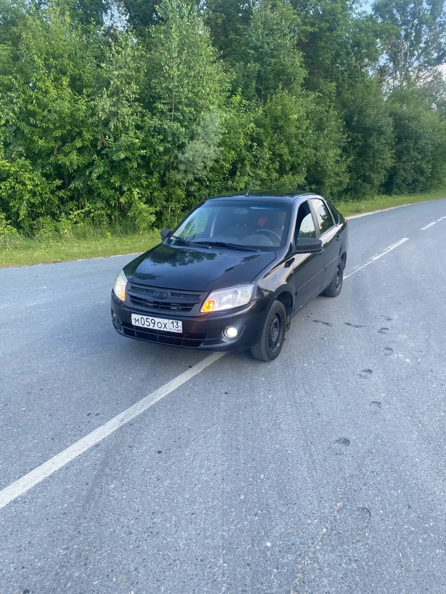 ЛАДА ГРАНТА лифтбек, 2 хоз машина была в одной семье, машина в отличном состоянии для своих лет ,
Ко