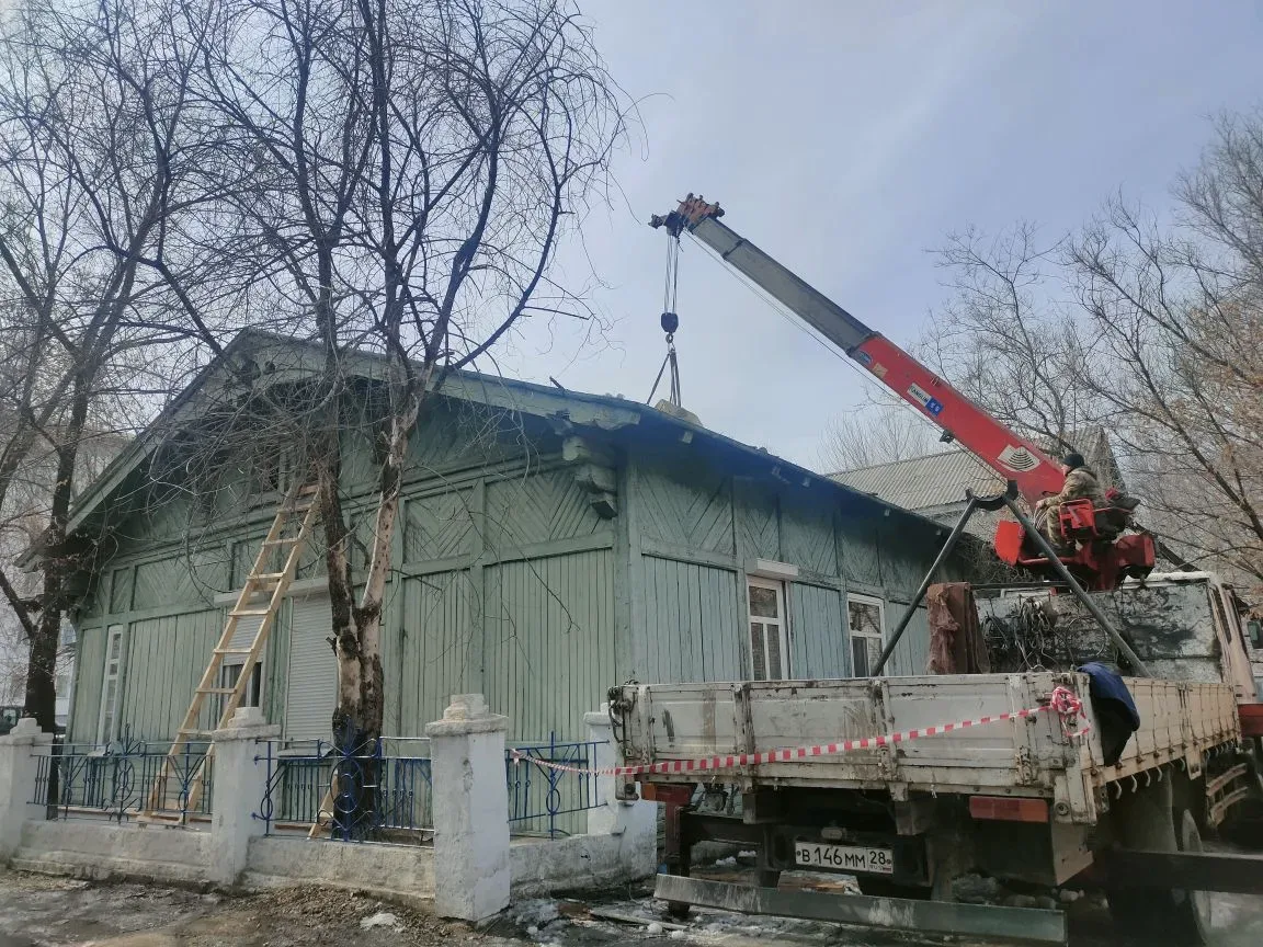 🛠В Шимановске впервые за 60 лет капитально ремонтируют краеведческий музей

👨‍👩‍👧‍👦Работы идут 