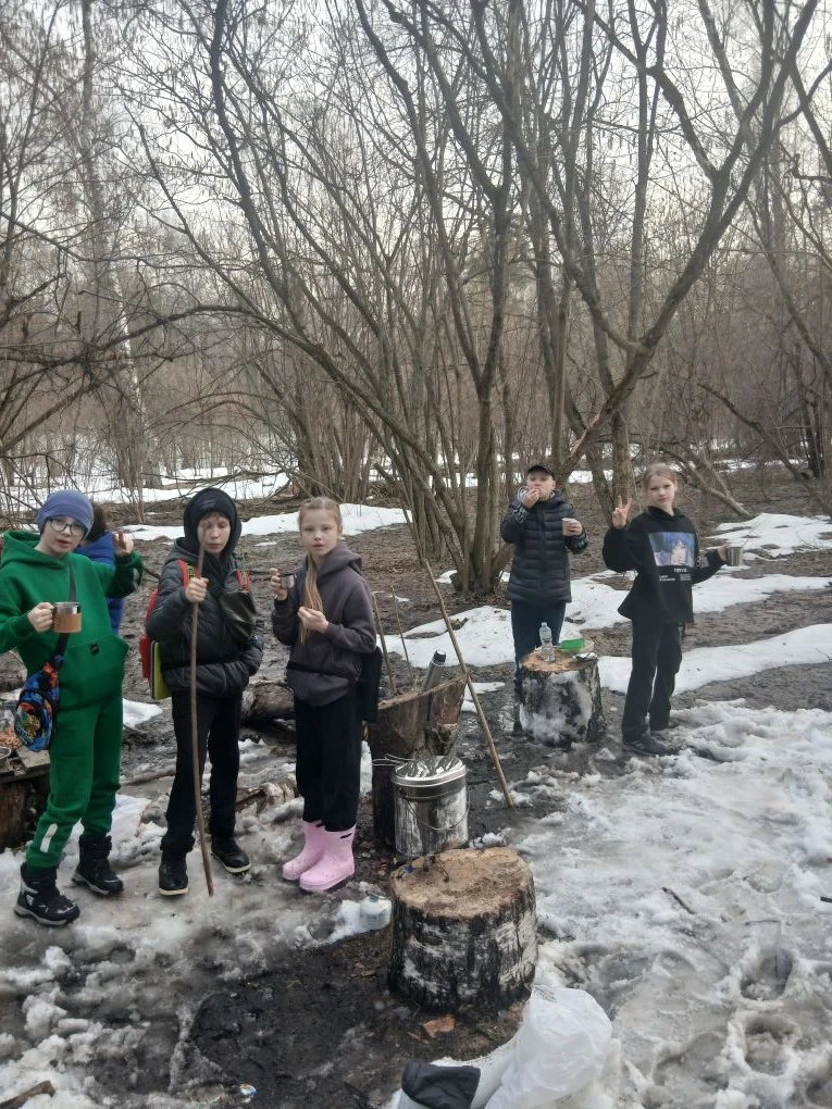 🏕 Турклуб продолжает приключения: весенняя прогулка в Крылатском  🌿В пятницу наши туристы отправилис