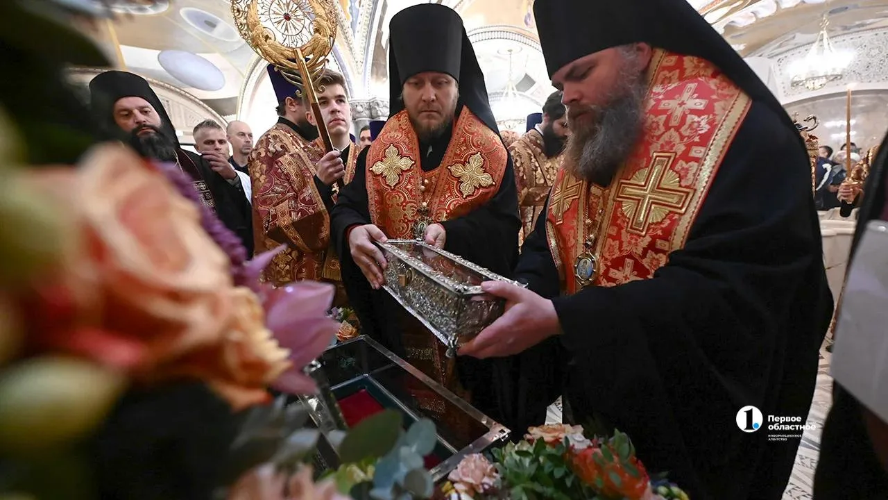 В Магнитогорск привезут мощи Филарета и башмачок Спиридона Тримифунтского