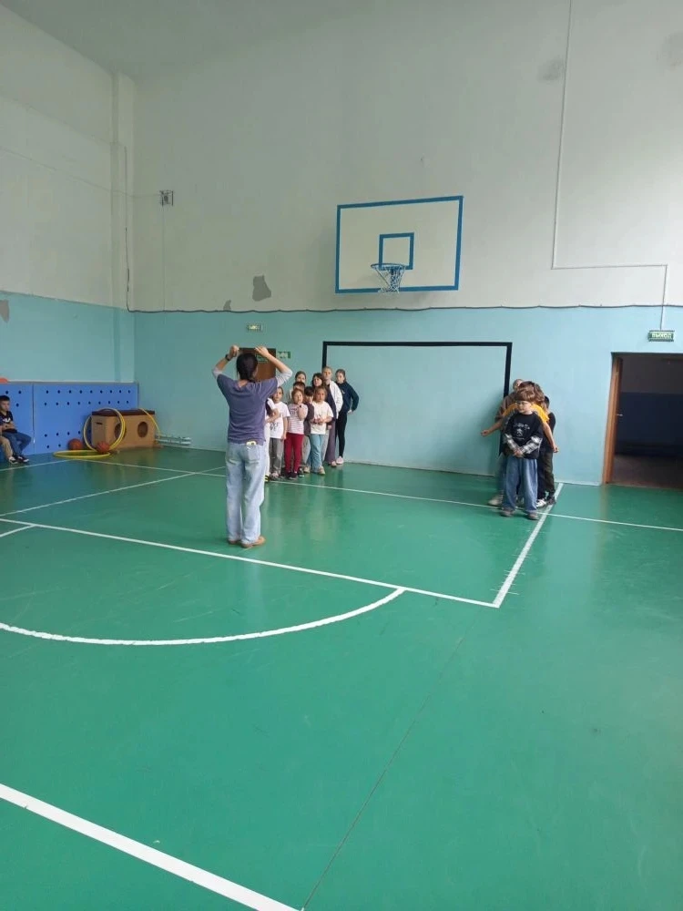 🎉 У ребят неделя стартовала на максимум — и погода тут вообще ни при чём! 😎