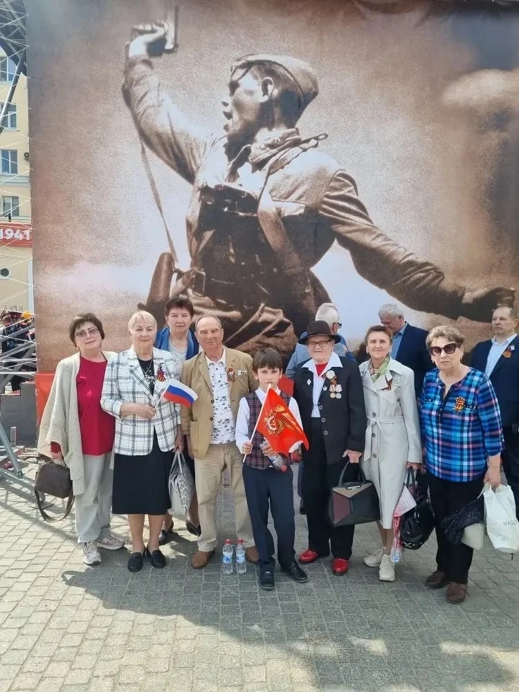 Трусовчане приняли участие в параде Победы на площади им. В.И.Ленина