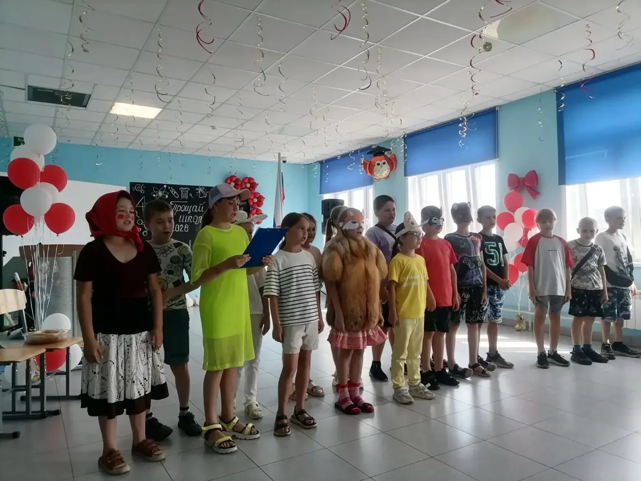 🎭 Финальный аккорд смены: сказки оживают!

Вот и пролетели эти незабываемые дни в нашем лагере🌟
За