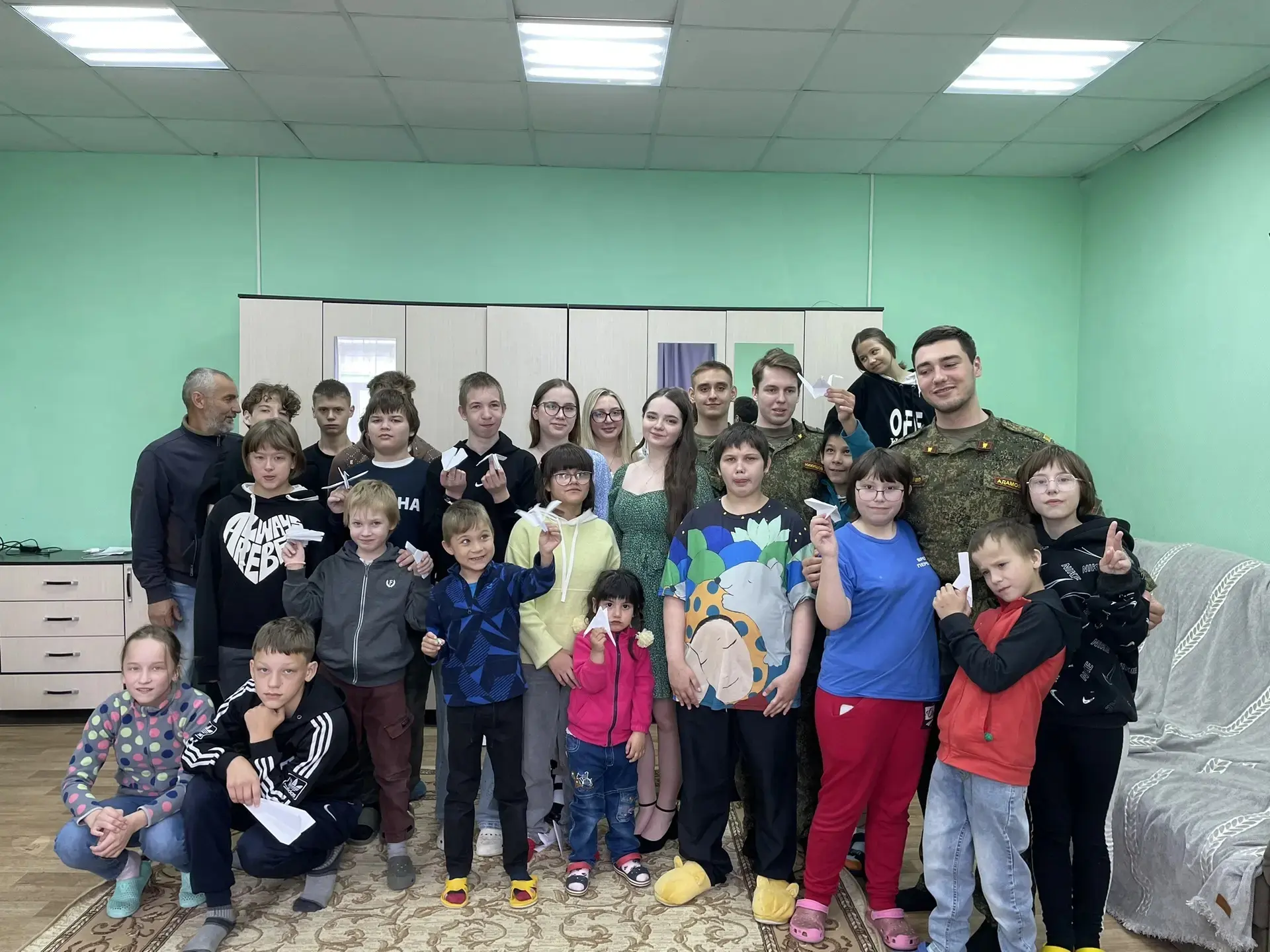 Сегодня воспитанники нашего детского дома встретились со старшими друзьями — студентами...