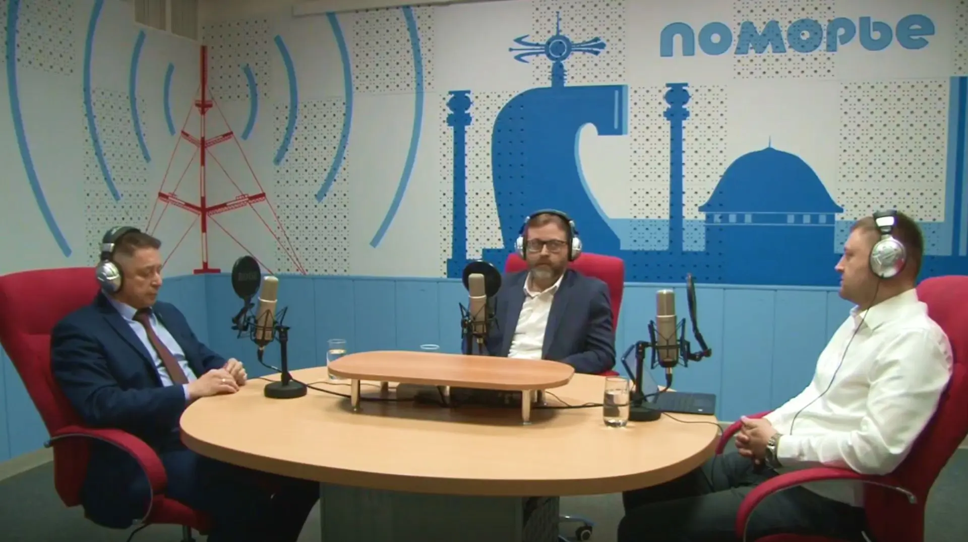 На Архангельской радиостанции "Поморье" прошел прямой эфир, посвященный опыту использов...