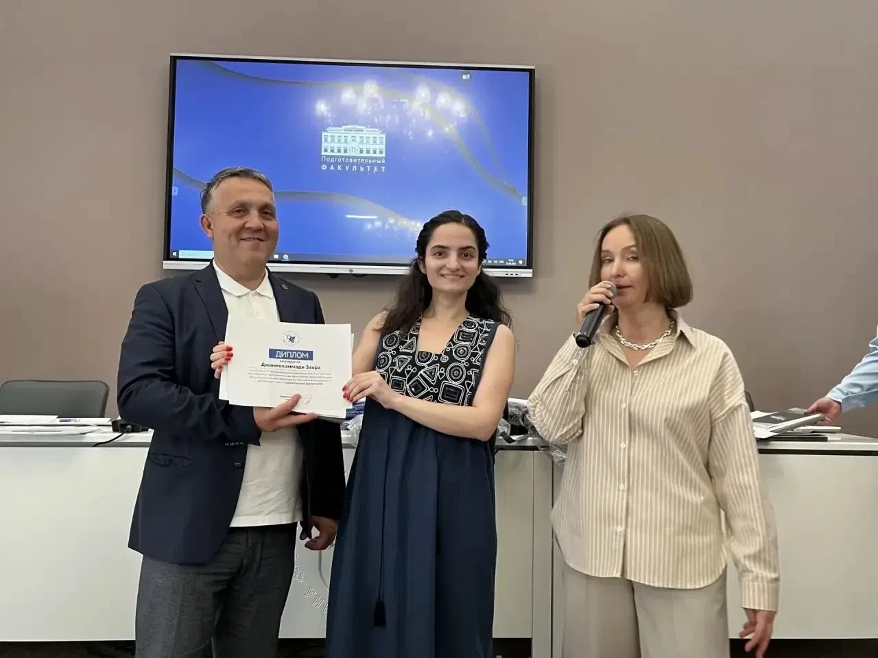 🏆Студенты подготовительного факультета Института Пушкина стали победителями Олимпиады для иностранн