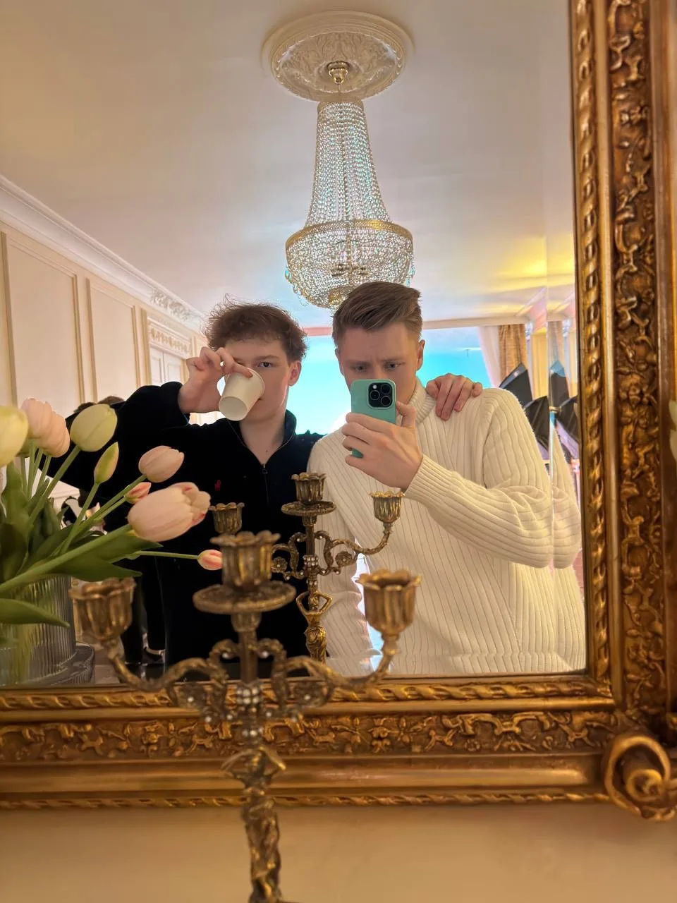 Сегодня у моего друга ютубера ДаркДака день рождения! 🥳