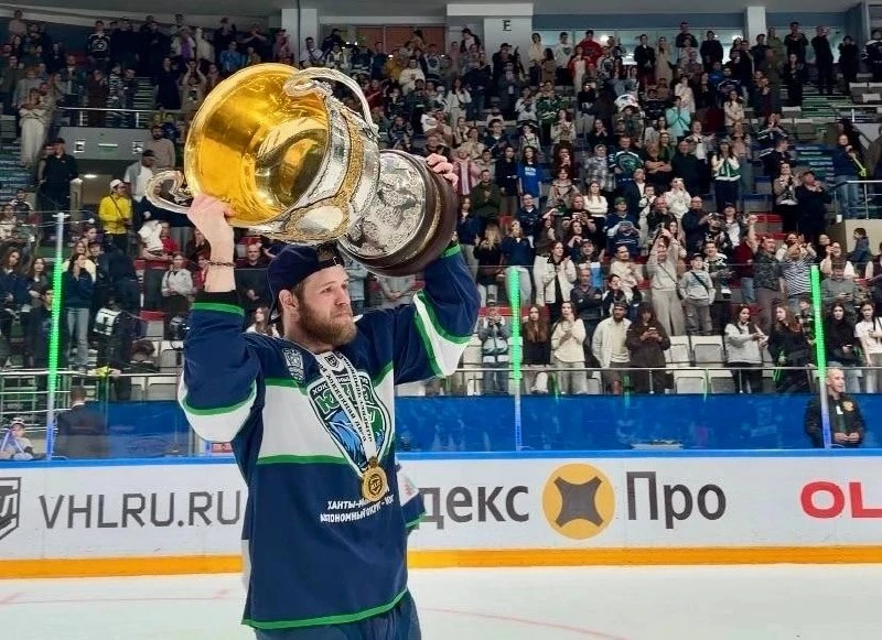 Главный трофей ВХЛ, Кубок Чемпиона России в Челябинске 🏆

🗓️18 июня в 12:00 до 14:00
📍Академия Тр