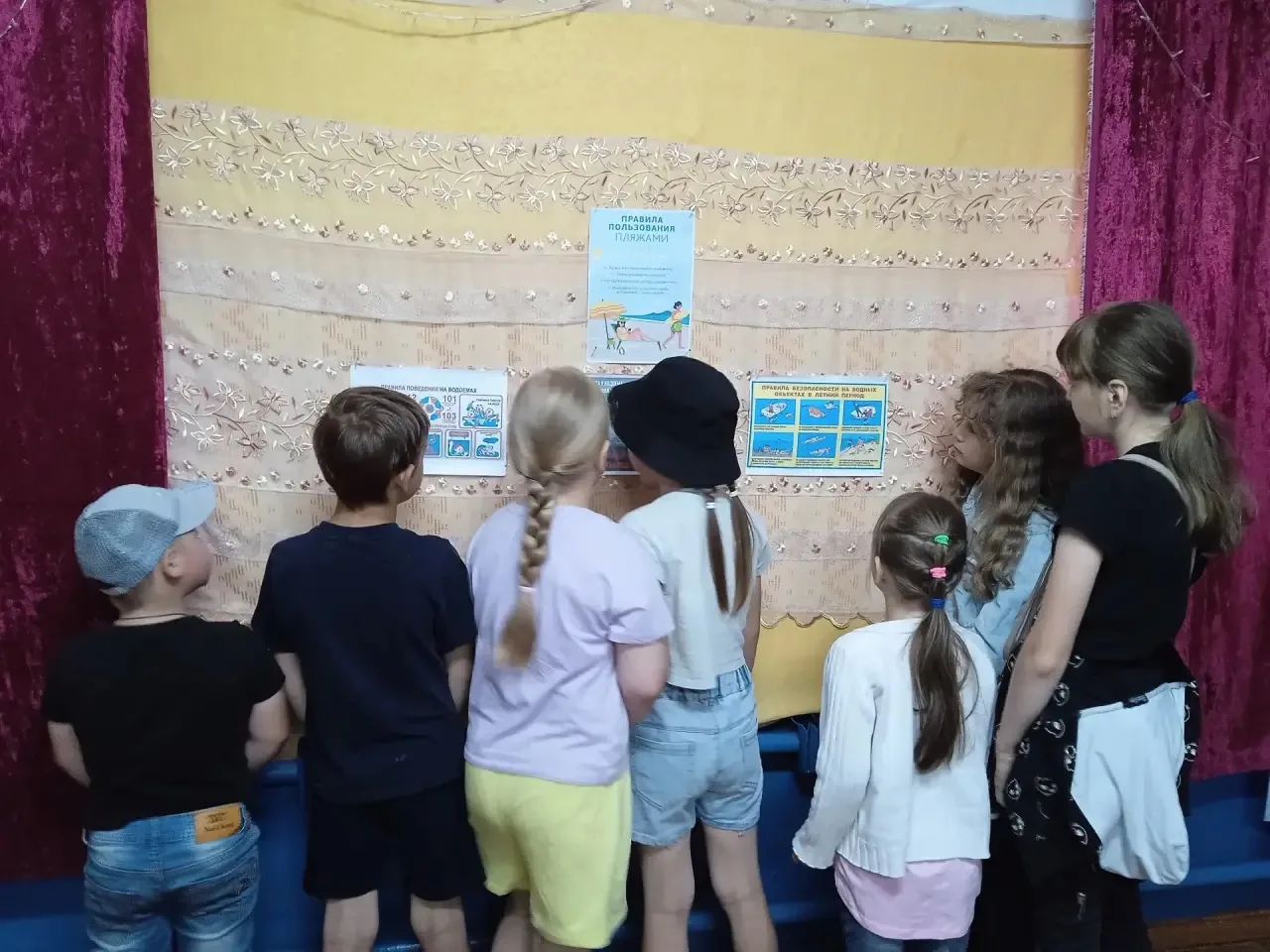 Сегодня в Ломовском сельском клубе с детьми была проведена беседа-обсуждение на тему здорового и без