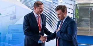 В Поронайске начал работу единый расчетно-информационный центр, который будет обслужива...