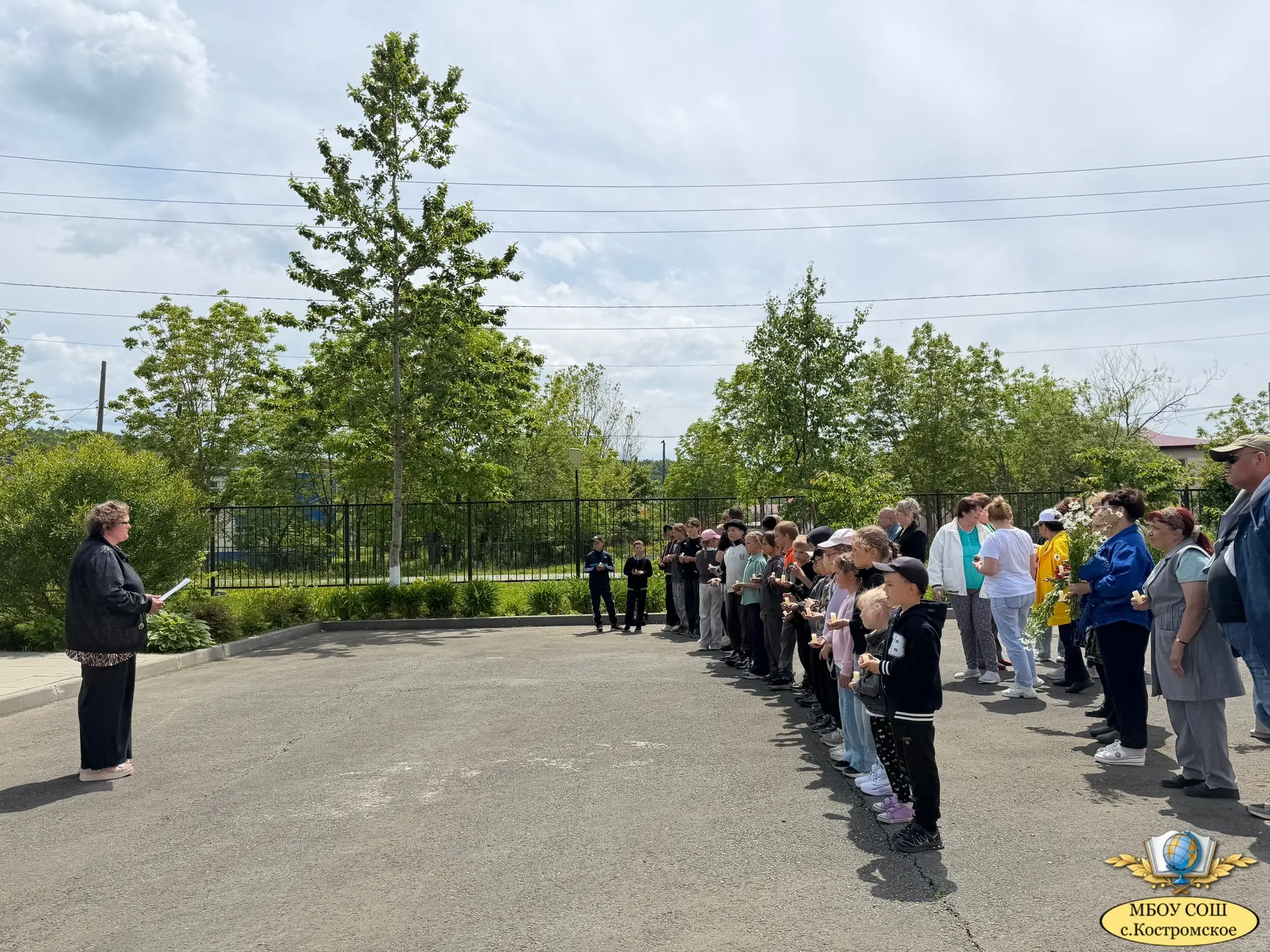 22 июня — День памяти и скорби

В этот день, 22 июня, у Памятного знака «Журавли нашей Памяти» прошл