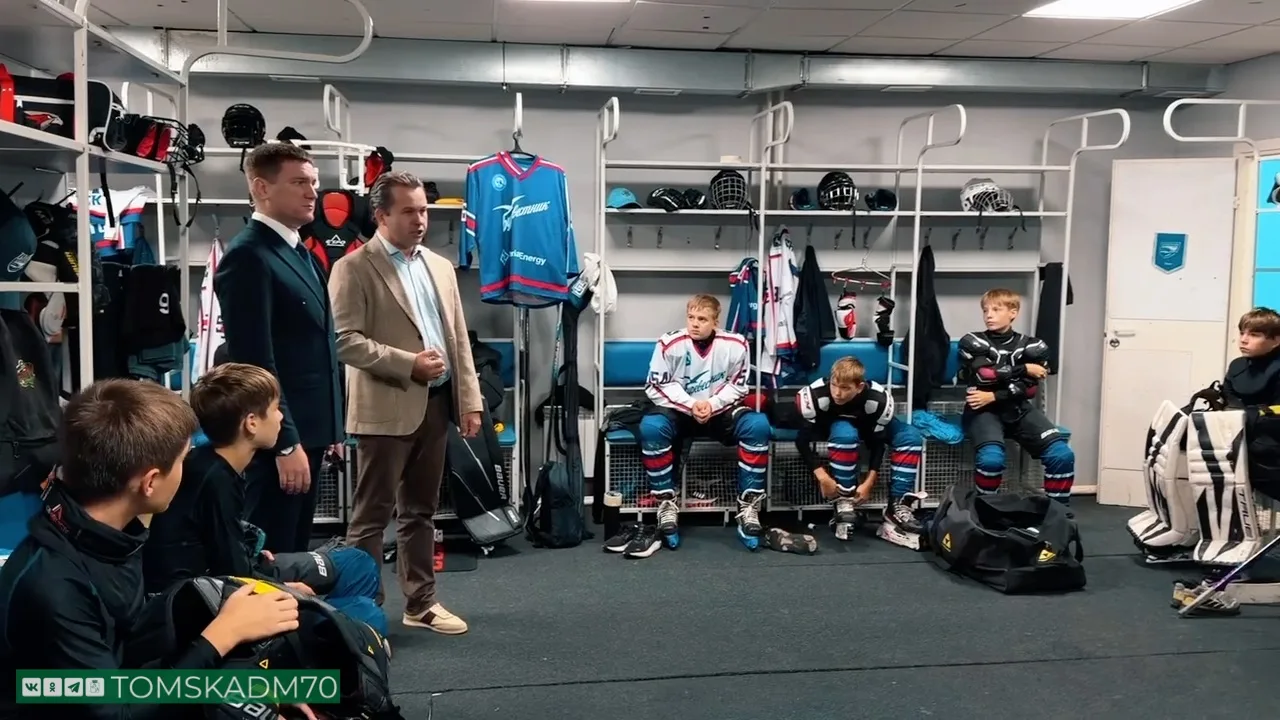 🏒Кубок Мэра по хоккею проходит в Томске