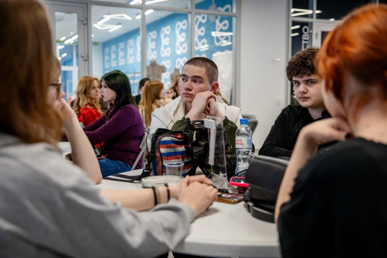 В  Центр молодёжи г. Ельца прошёл интеллектуальный турнир среди студентов, в котором приняло участие