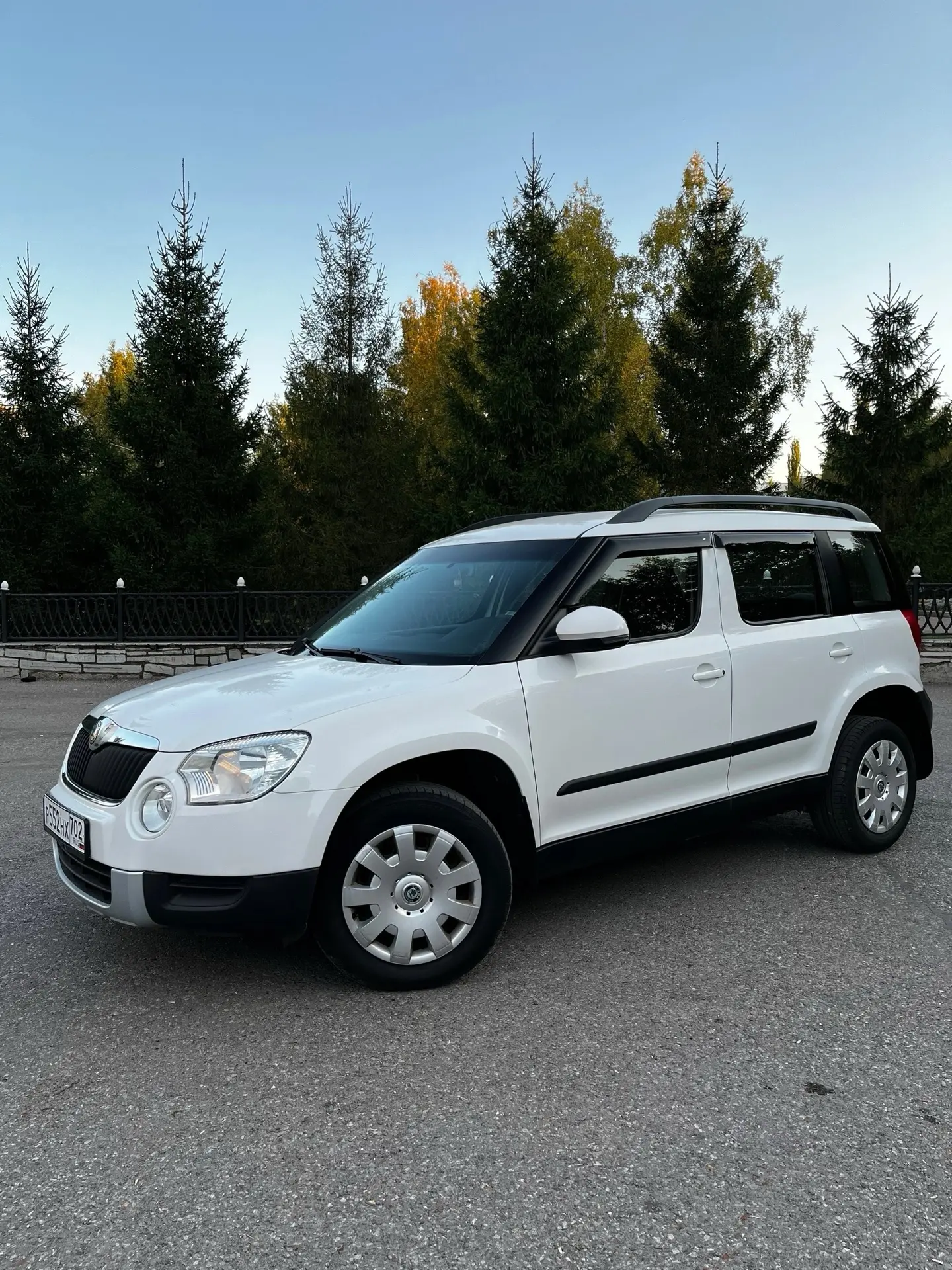 Продам авто Skoda Yeti 1.2 турбо на механике 2013 года. Всего было 2 владельца. По техн...