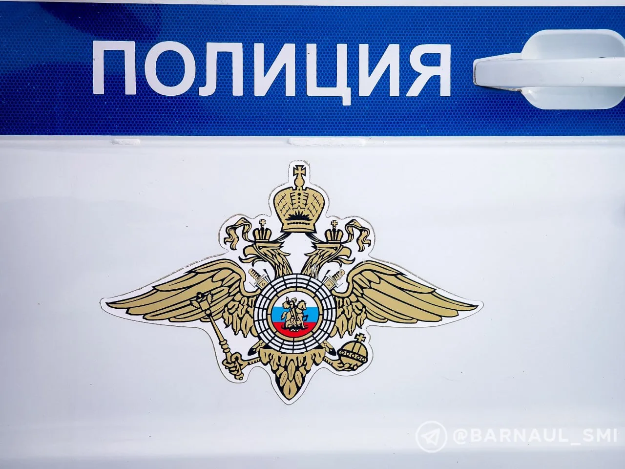 Житель Барнаула обокрал дачу своей сестры в Бийске на сумму 34 тысячи рублей. Мужчина п...