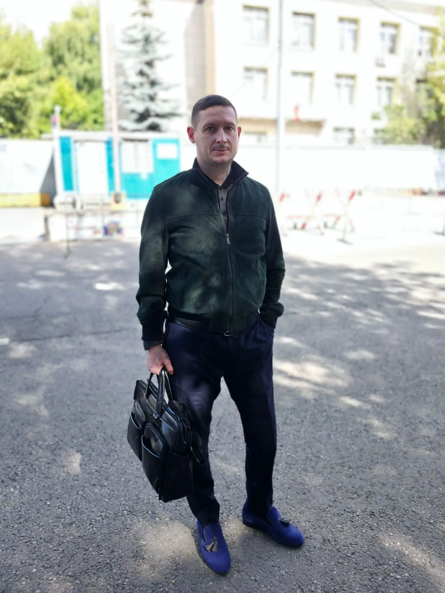 В пятницу принял участие в дополнительном допросе обвиняемого по уголовному делу.