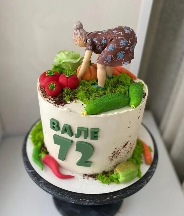 Шикарный торт дачнице, как вам?