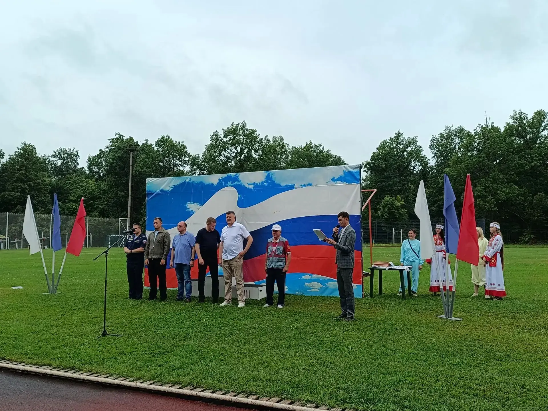 🔥 Праздник силы, здоровья и спорта: День физкультурника на стадионе «УЛАП»! 🏆🏋️‍♀️