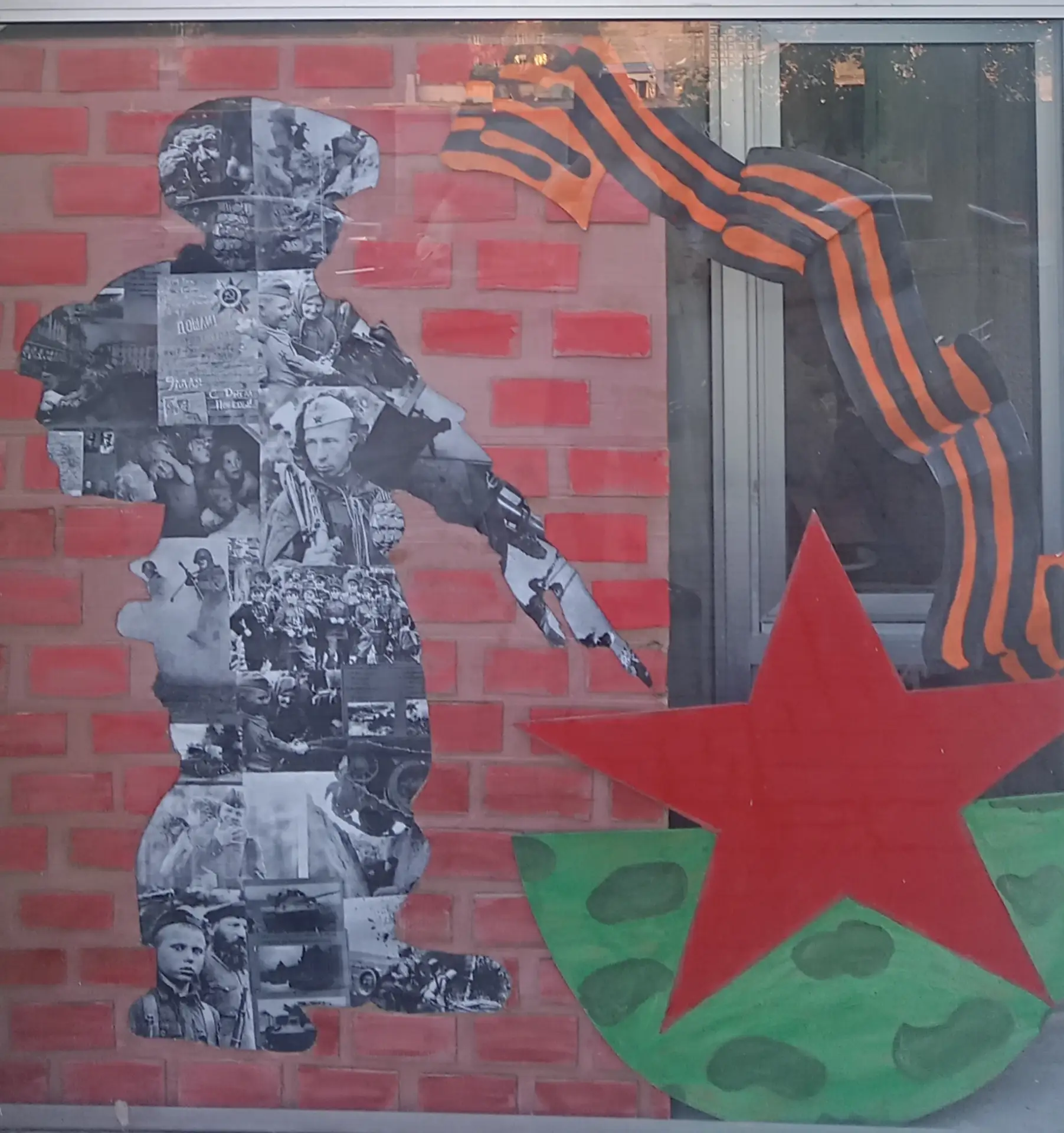 «Пока мы помним-победа с нами!», под этим девизом в общежитии филиала РГУПС в г.Воронеж, были провед