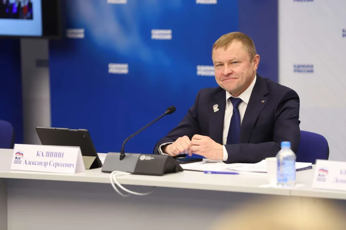 «Единая Россия» выступает за прозрачные правила для работников и бизнеса

Партия выступает за решени