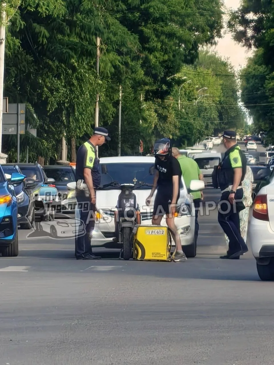 Петровская/Гоголевский ДТП

Подписаться на Авто Таганрог