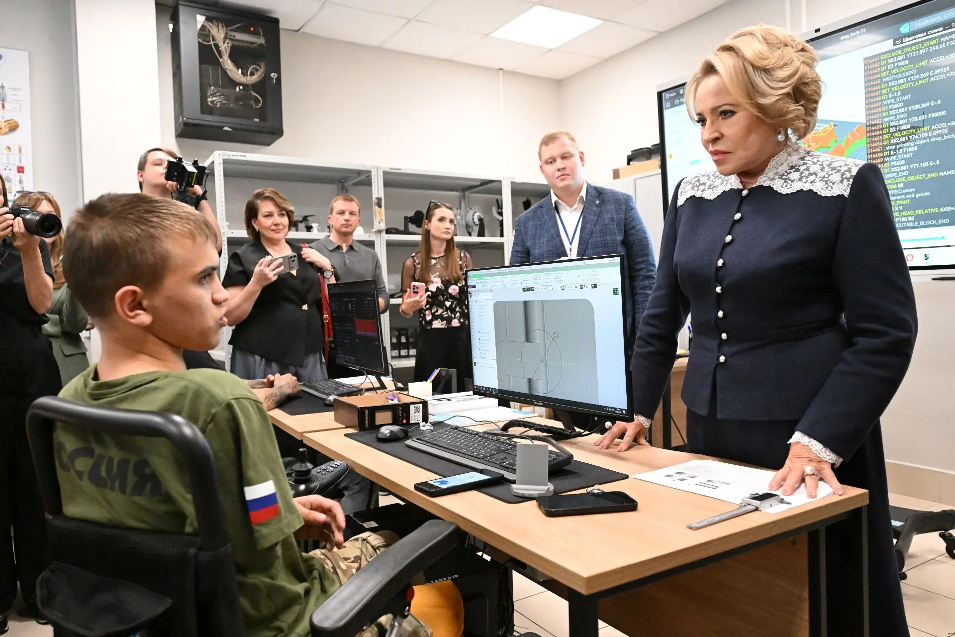 Показали Председателю Совета Федерации Федерального Собрания Российской Федерации Вален...