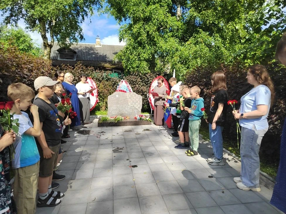 ‎🙏22 июня в День памяти и скорби в нашей школе прошли мероприятия, посвященные сохранению историчес