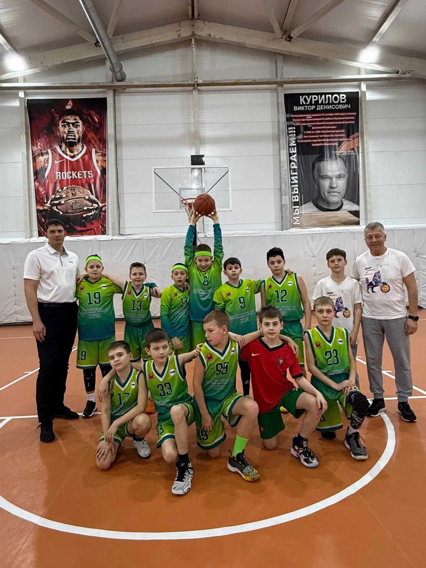 Наши баскетболисты взяли золото на турнире в Ачинске! 🏆🏀  С 21 по 23 февраля в Ачинске прошёл традиц