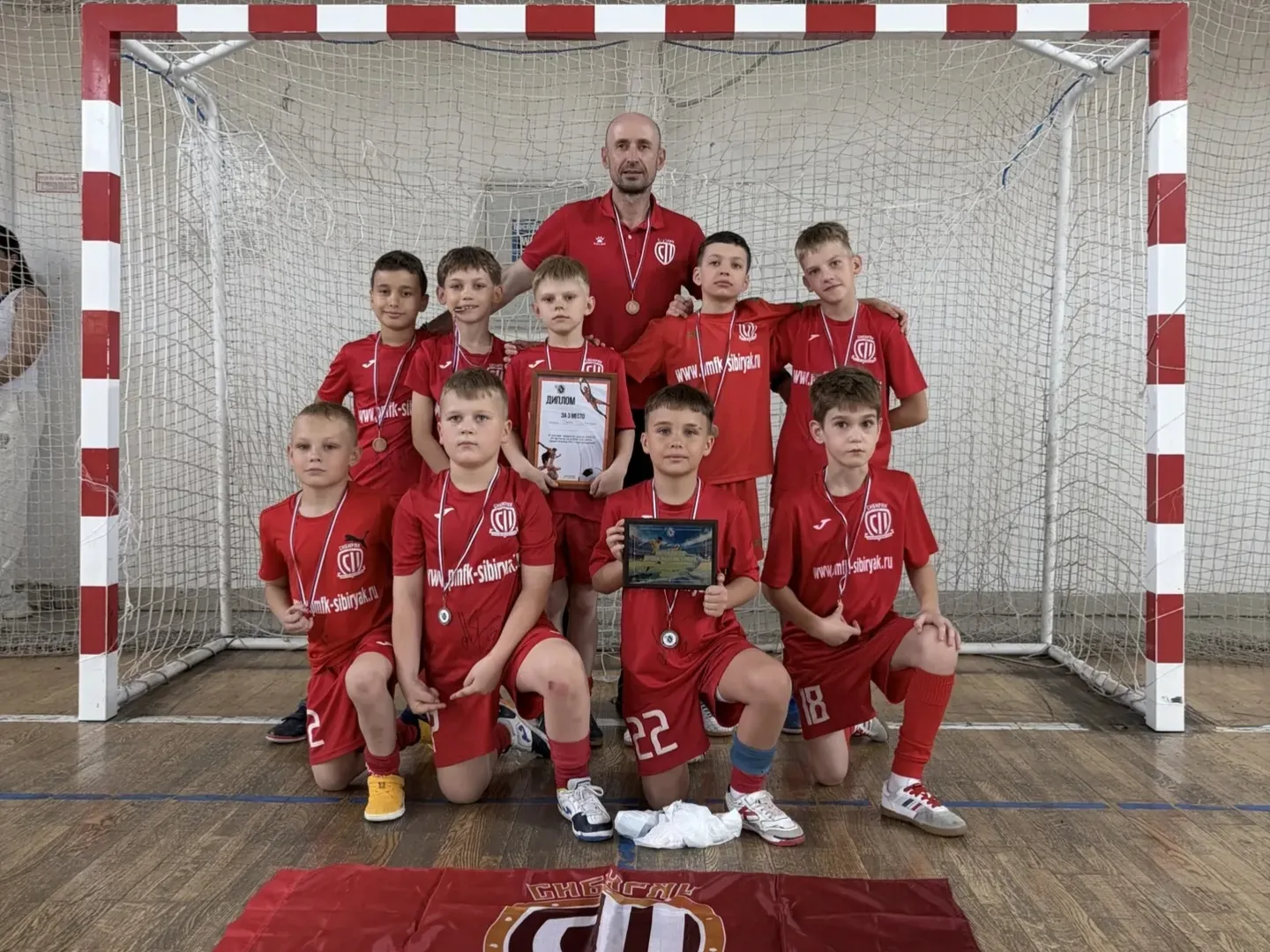 ⚽⚽ФУТБОЛИСТЫ ВЕРНУЛИСЬ ИЗ ЕКАТЕРИНБУРГА - С БРОНЗОЙ💪
