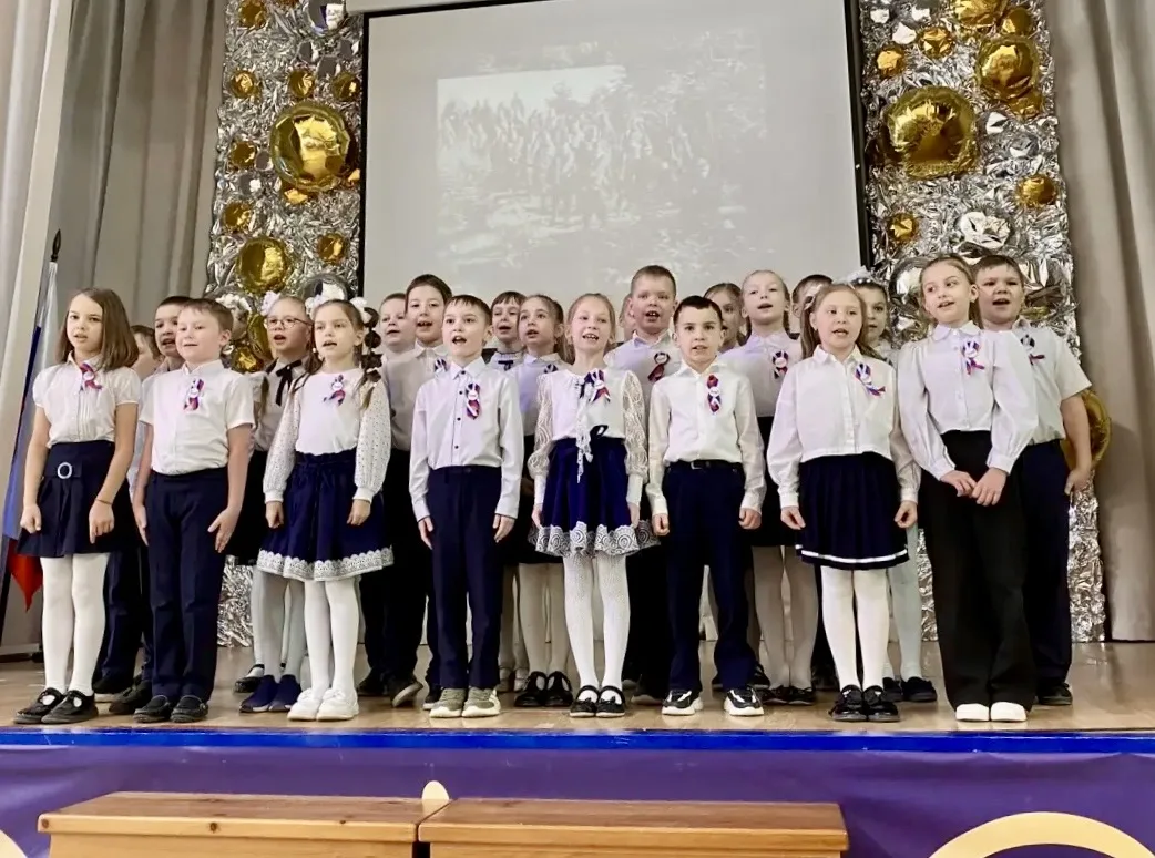 🎵26 февраля в нашей школе прошел замечательный праздник — фестиваль солдатской песни, в котором прин