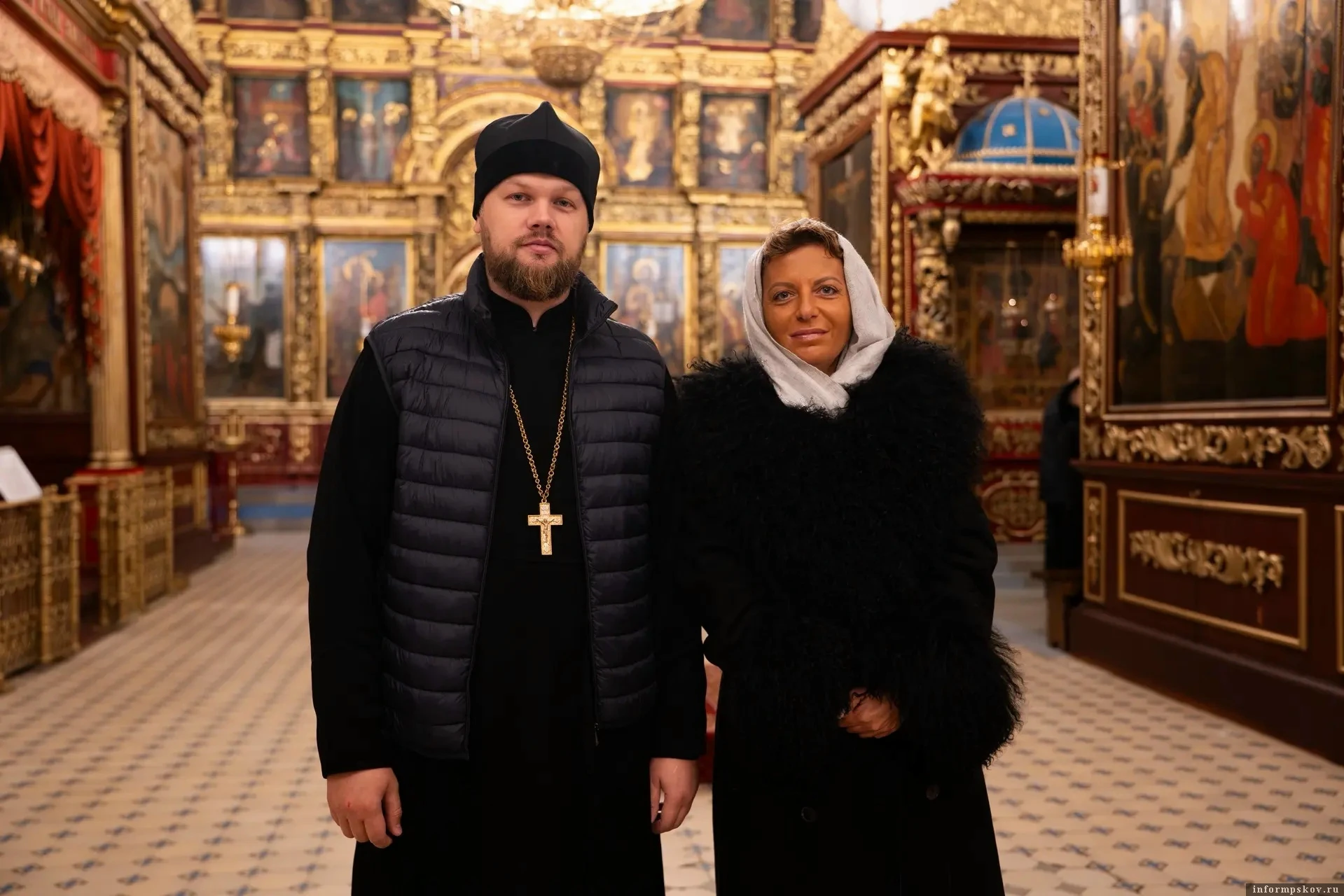 Маргарита Симоньян посетила Псково-Печерский монастырь перед повторной операцией