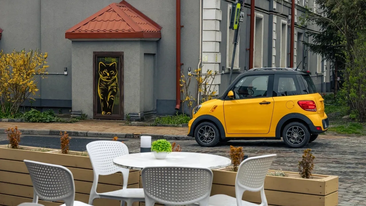 🚗 Встречайте Eonyx на DRIVE2

Тяжёлые электрические квадрициклы марки Eonyx были запущены в серию «