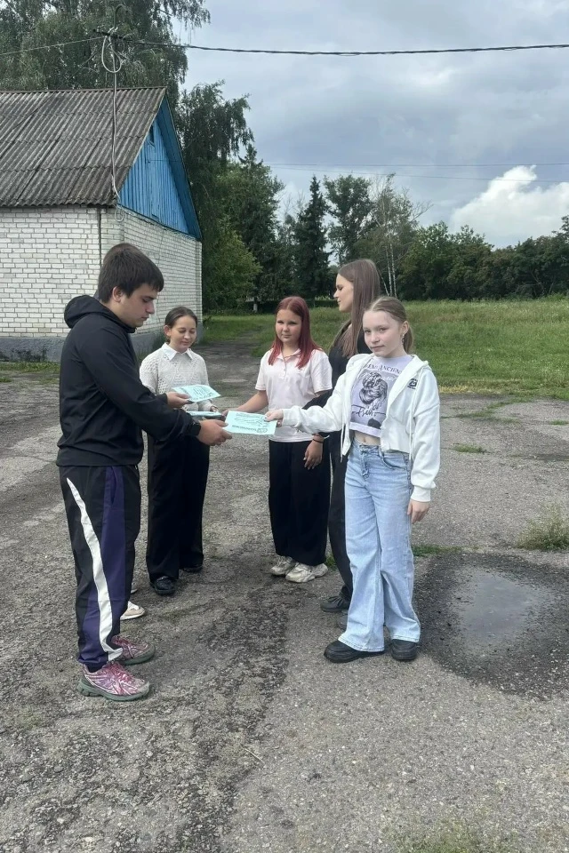 В рамках месячника «Курский край - без наркотиков!» продолжается профилактическая работа с подрастаю
