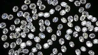 Арбитражный управляющий предстанет перед судом за мошенничество с бриллиантами

Суд в Челябинской об