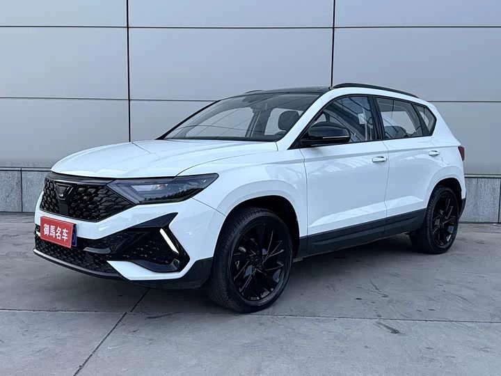 Автомобиль под заказ из Китая!🇨🇳

Jetta VS5

⚙️ Основные характеристики:

▪️ Год выпуска: 2023
▪️ 