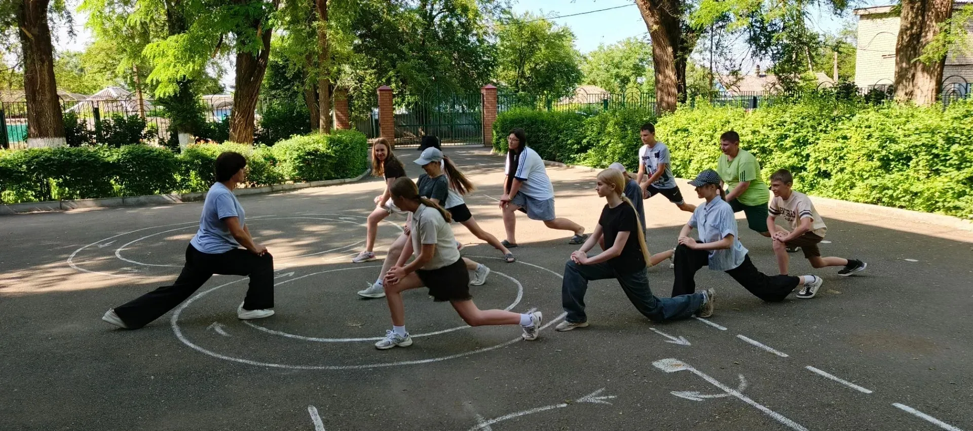 🏃СПОРТ - ЗДОРОВАЯ АЛЬТЕРНАТИВА

⛹️В рамках антинаркотического месячника ребята приняли участие в сп