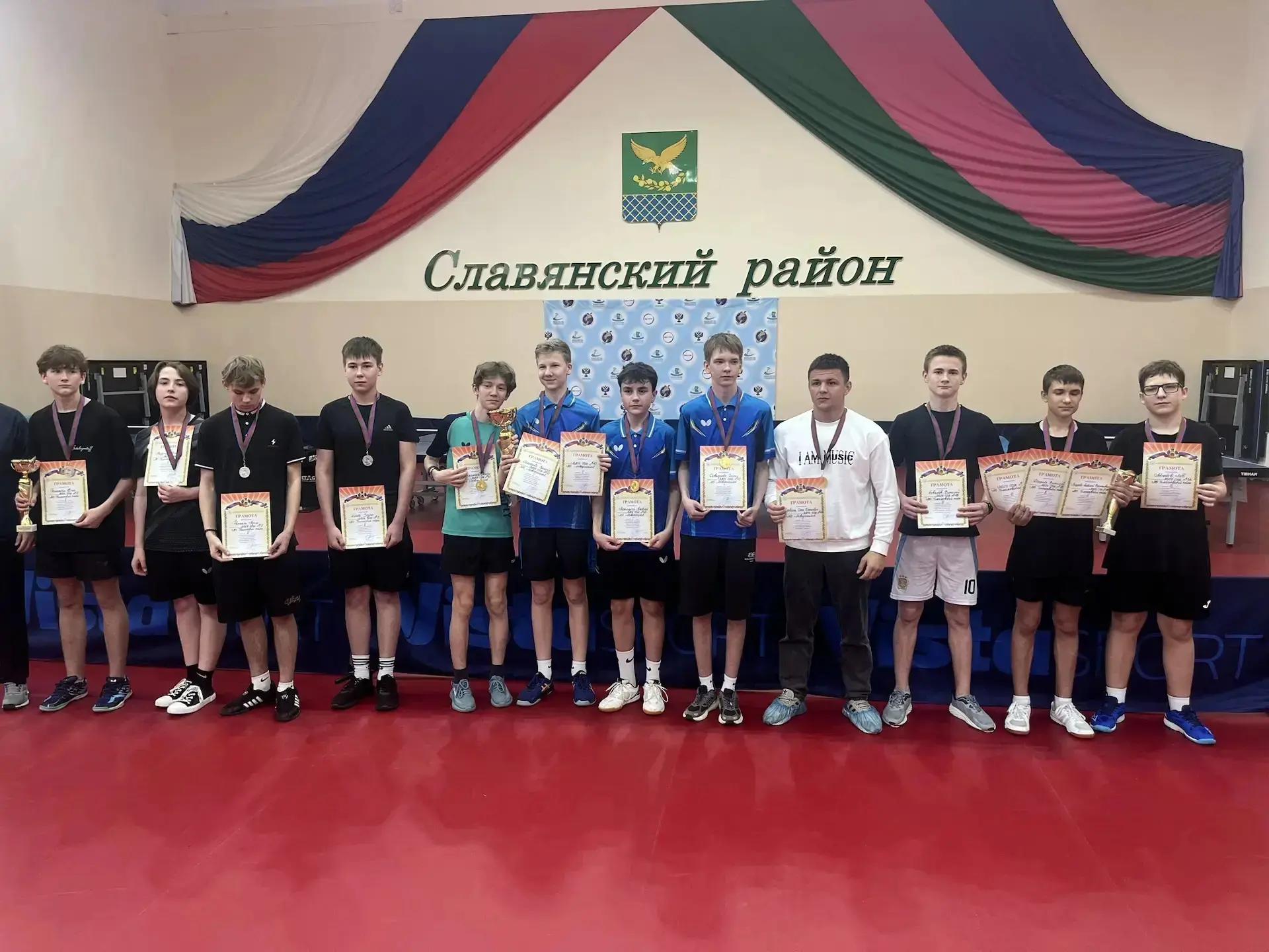 🥉 Бронза Всекубанской спартакиады: наши теннисисты — лучшие среди сильнейших!  Поздравляем команду м