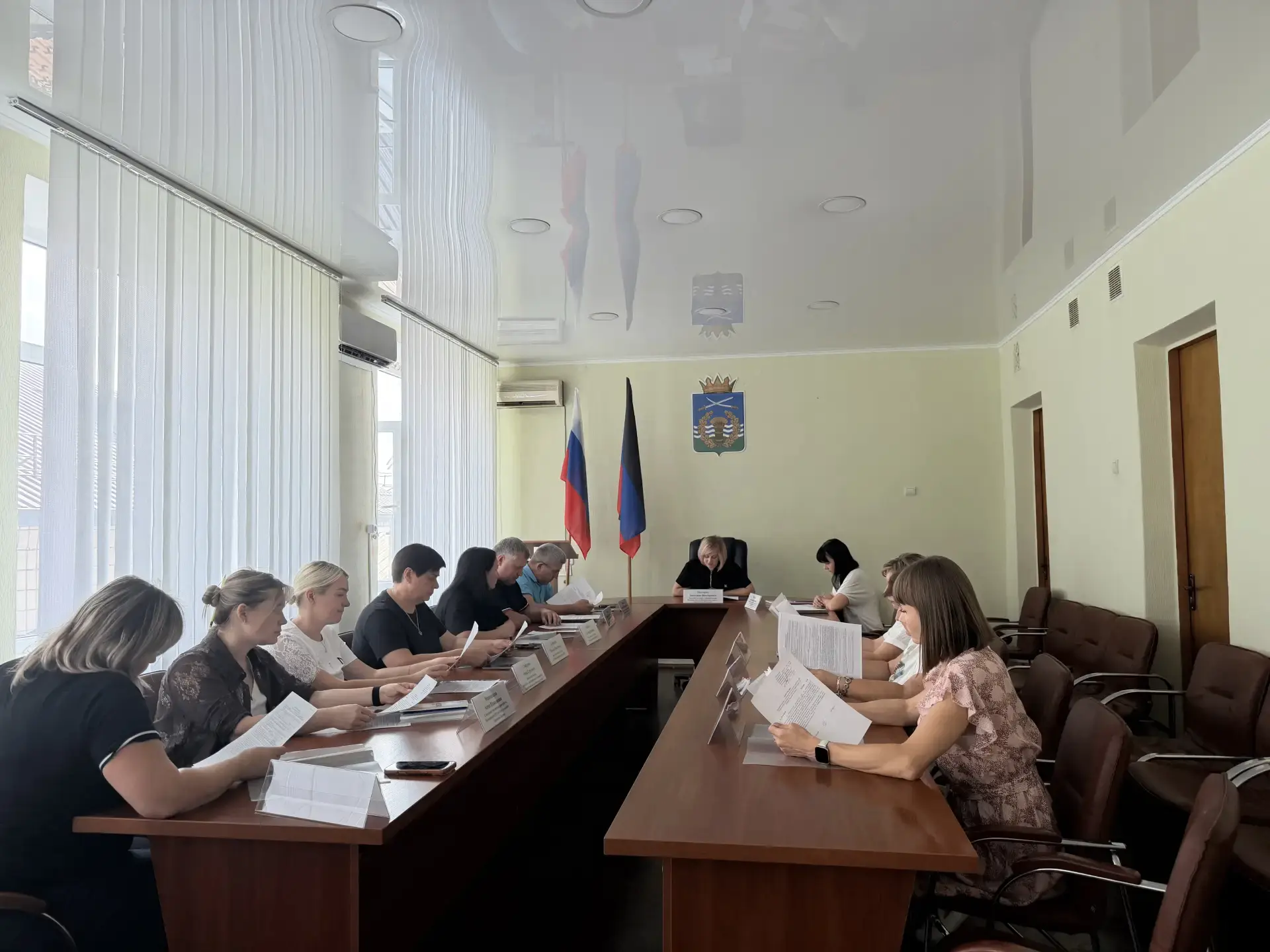 Состоялось заседание Комиссии по делам несовершеннолетних и защите их прав под председа...