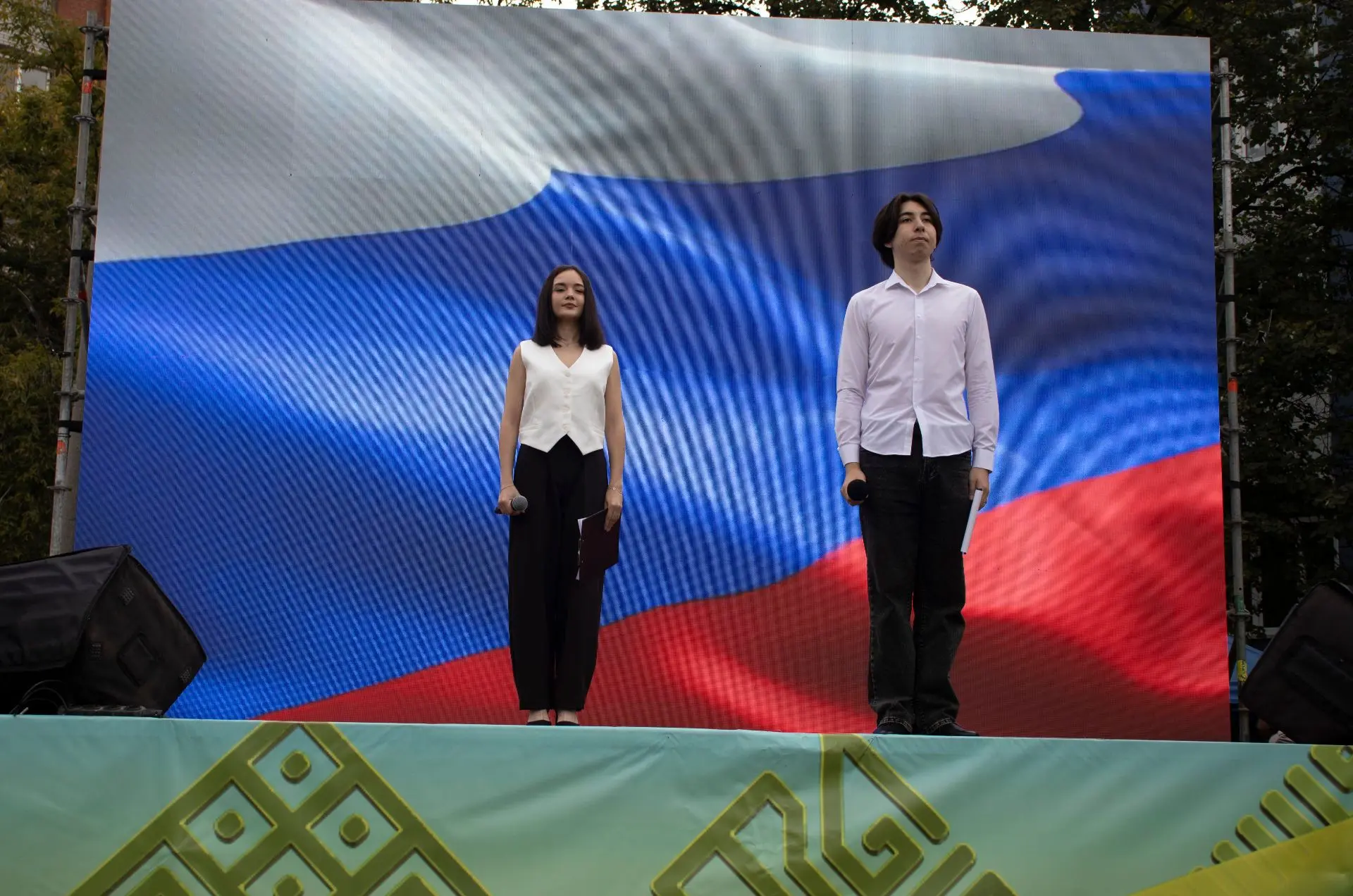 📅 1 сентября стены Уфимского многопрофильного профессионального колледжа наполнились а...
